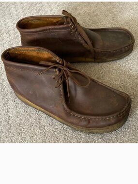 Clarks Original Wallabee leather chukka boots, Men's 10.